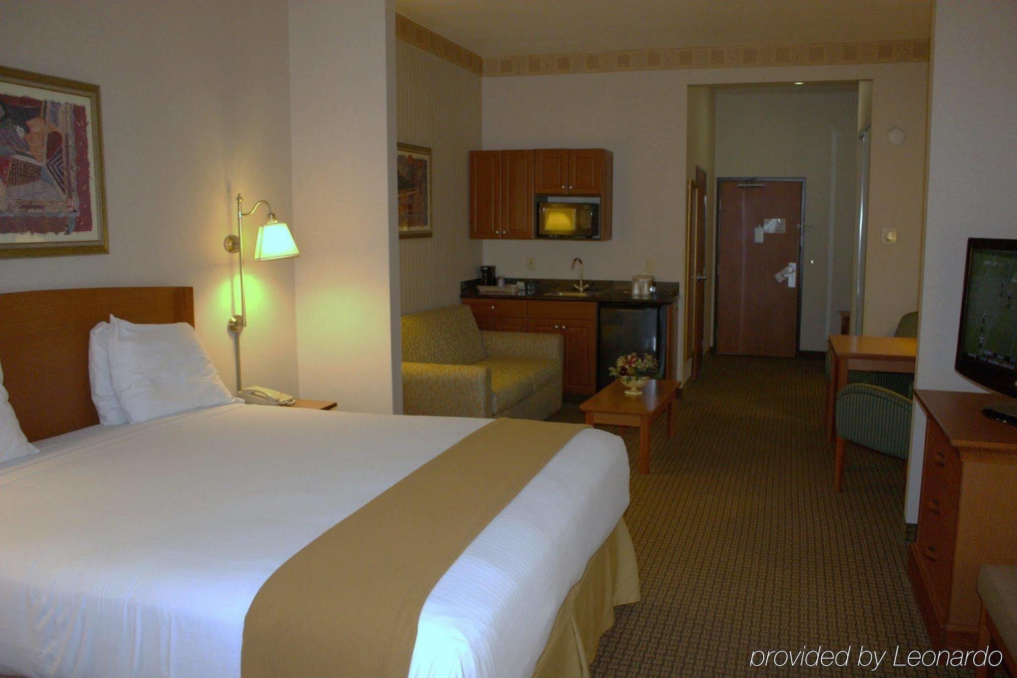 Holiday Inn Express Madera, An Ihg Hotel Exterior foto